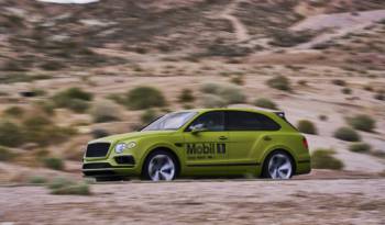 Bentley Bentayga heads for a world record at Pikes Peak