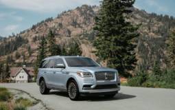 New Lincoln Navigator earns five-star in NHTSA tests