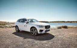 Volvo XC60 made completely from recycled plastics