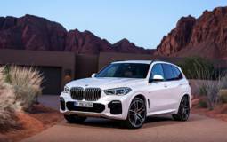 2019 BMW X5 starts at 75.750 USD