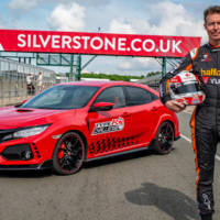 Honda Civic Type R is the fastest FWD car around the Silverstone