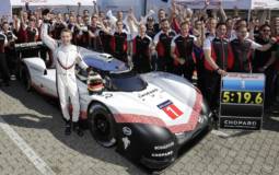 Porsche set the worlds fastest time on Nurburgring