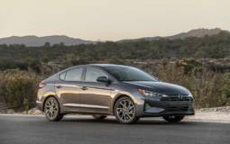 2019 Hyundai Elantra gets new Smart Sense pack