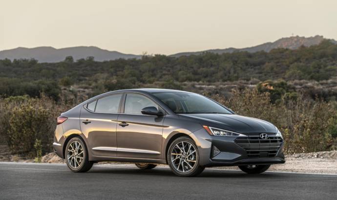 2019 Hyundai Elantra gets new Smart Sense pack