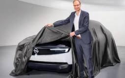 New teasers with the Opel GT X Experimental Concept