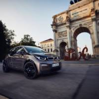 BMW i3 and i3 S get larger batteries