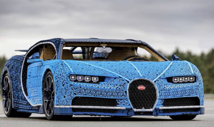 Lego built a Bugatti Chiron replica which is drivable