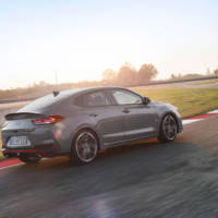 This is the 2019 Hyundai i30 Fastback N - 275 HP and 6.1 seconds for the not to 100 km/h