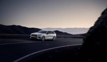 Volvo V60 is now available in R-Design version