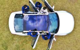 Hyundai and Kia to launch solar roof on their future cars