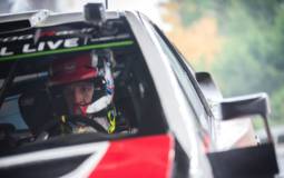 Kris Meeke returs to WRC with Toyota