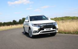 Mitsubishi Outlander PHEV reach record sales in September