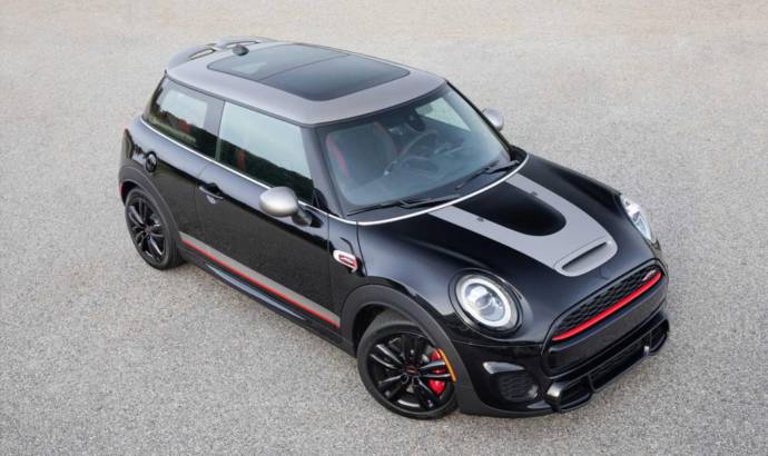 MINI John Cooper Works Knights Edition to be introduced in US