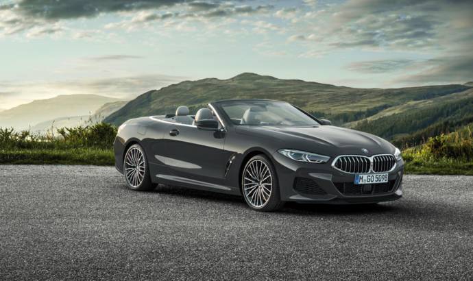 BMW 8 Series Convertible officially revealed