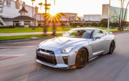 2019 Nissan GT-R US pricing announced