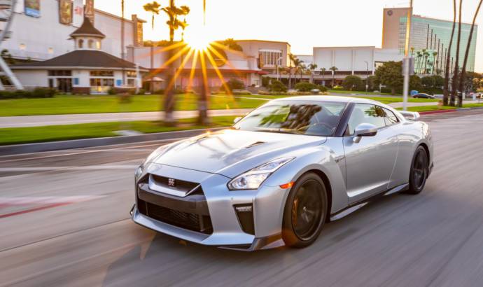 2019 Nissan GT-R US pricing announced