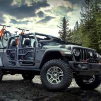 Mopar introduces 200 parts for 2020 Jeep Gladiator