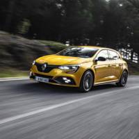 Renault Megane RS Trophy UK pricing announced