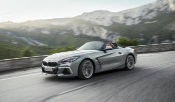 2020 BMW Z4 M40i and sDrive30i Roadster unveiled