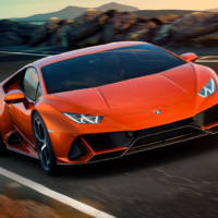 Lamborghini Huracan Evo is here - more power and all-wheel steering