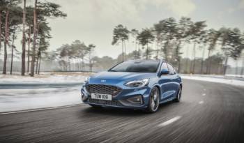 2019 Ford Focus ST unveiled