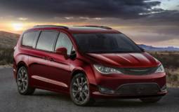 Chrysler Pacifica 35th Anniversary launched in US