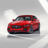 2019 Jaguar XE facelift introduced