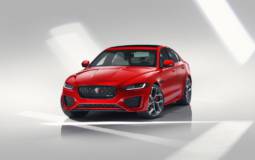 2019 Jaguar XE facelift introduced