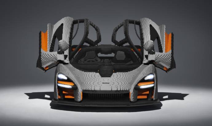 McLaren Senna made entirely out of Lego bricks