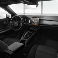 Polestar 2 makes official debut