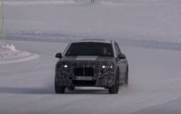 VIDEO: BMW iNext prototype spied during winter testing