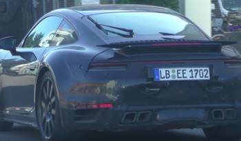 VIDEO: Next generation Porsche 911 Turbo was caught on camera
