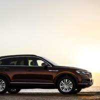 Volkswagen Touareg V6 TFSI with 340 HP is now available for order