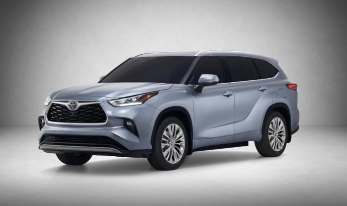 2020 Toyota Highlander and Yaris to be unveiled in New York