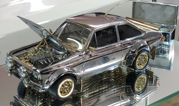 Ford Escort scale model made of precious stones and gold