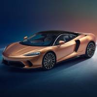 New McLaren GT supercar unveiled