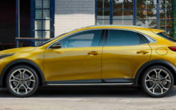 First picture of the Kia XCeed