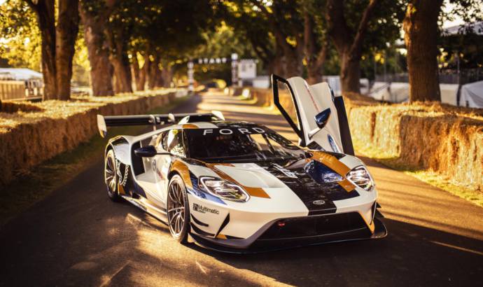 Ford GT Mark II introduced at Goodwood