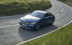 Mercedes retains its first place among premium manufacturers in 2019