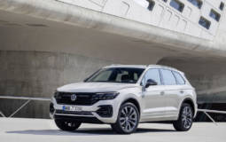 Volkswagen celebrates one million Touareg units with a special edition
