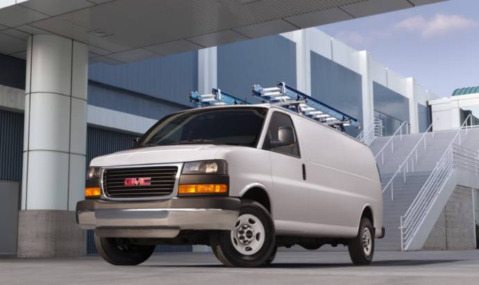 2017 GMC Savana Cargo Van