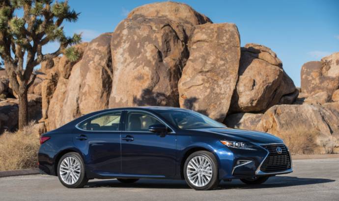 2017 Lexus ES350 Sedan