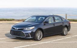 2017 Toyota Avalon Sedan