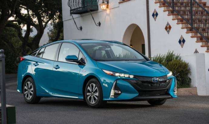 2017 Toyota Prius Prime Hatchback