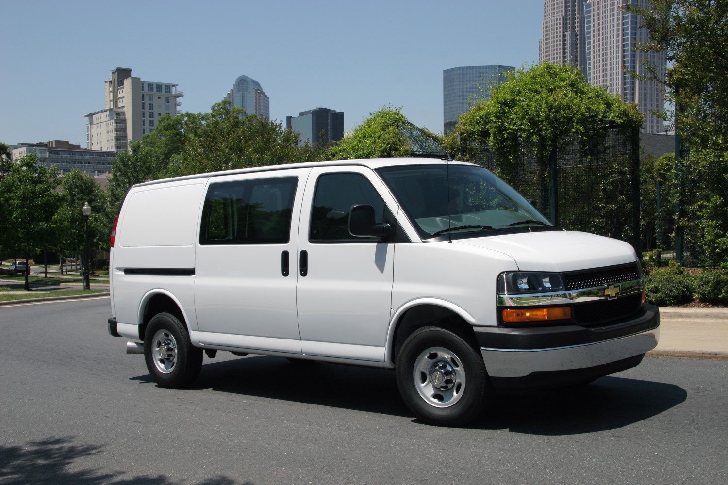 chevrolet express cargo van 2018