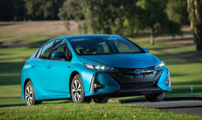 2018 Toyota Prius Prime Hatchback