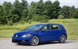 2018 Volkswagen Golf R Hatchback