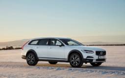 2019 Volvo V90 Cross Country Wagon