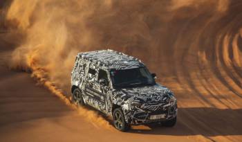 New pictures with the upcoming 2020 Land Rover Defender