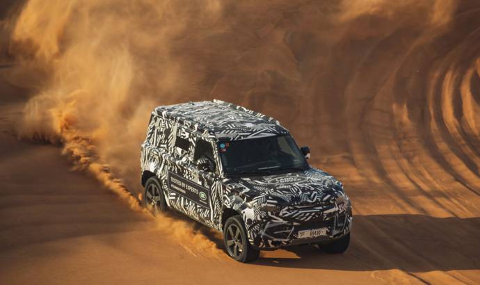 New pictures with the upcoming 2020 Land Rover Defender